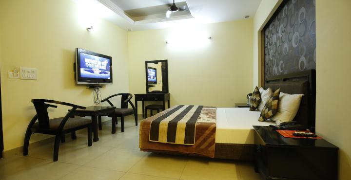 Hotel Sunrise Delhi  Buitenkant foto