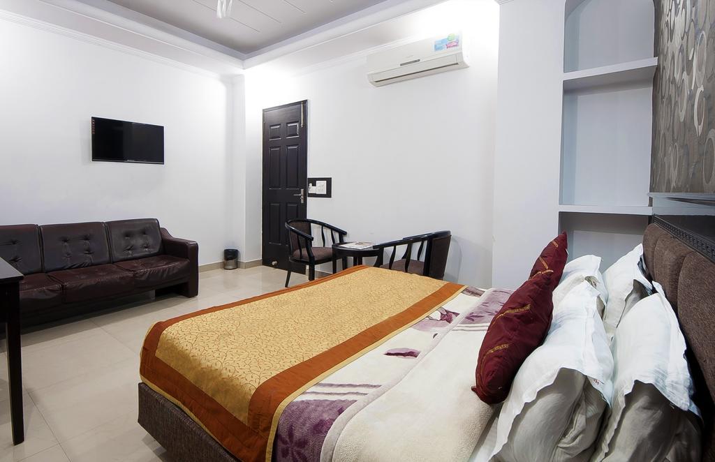 Hotel Sunrise Delhi  Buitenkant foto